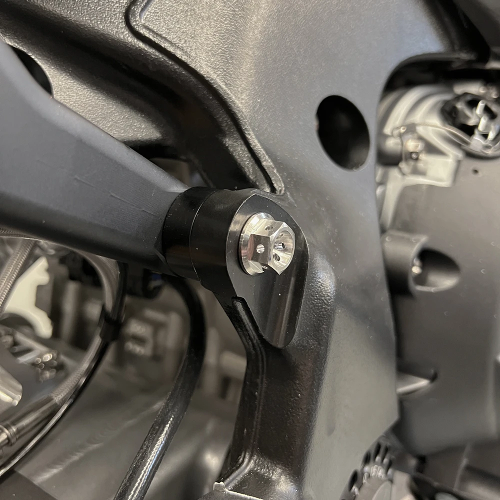 Titan Schraubensatz Racing Heckrahmen 6 Titan Schraubensatz Racing Heckrahmen – Bild 4